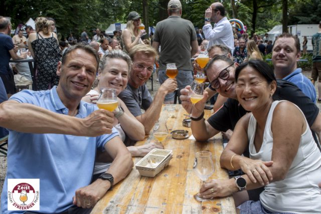 Foto: Rob Sneltjes - Zeister Streekbierfestival zeer geslaagd