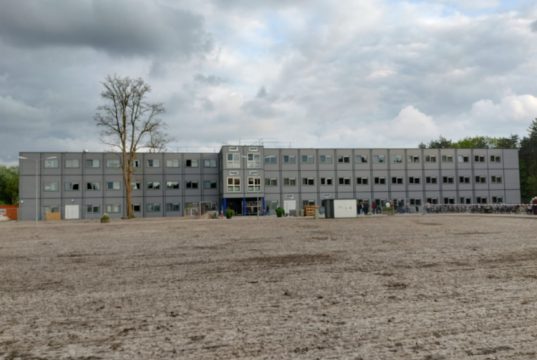 Verlenging AZC in Soesterberg leidt tot onrust Foto: Johan Pel - Verlenging AZC in Soesterberg leidt tot onrust