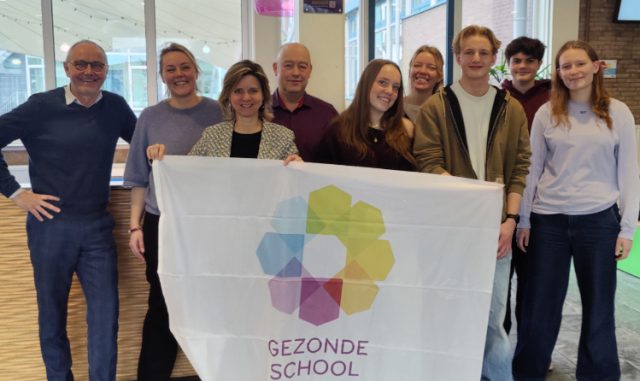 Jordan MLU ontvangt Vignet gezonde school