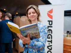 Start bouw 122 koopwoningen in Eikenstein Zeist officieel van start Foto: Ruben Phlipse - Start bouw 122 koopwoningen in Eikenstein Zeist officieel van start